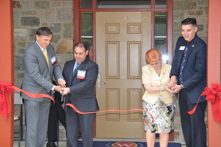 Kevin Ribbon Cutting.jpg